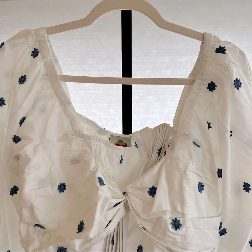 FARM Rio White Puff-Sleeve Tie-Front Blouse with Blue Embroidery - Picture 3 of 7